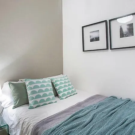 Grande And Authentic In Eixample With Central Ac, Mosaic Apartment