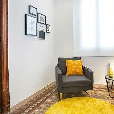 Grande And Authentic In Eixample With Central Ac, Mosaic Apartment