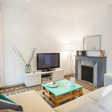 Apartment Grande And Authentic In Eixample With Central Ac, Mosaic *
